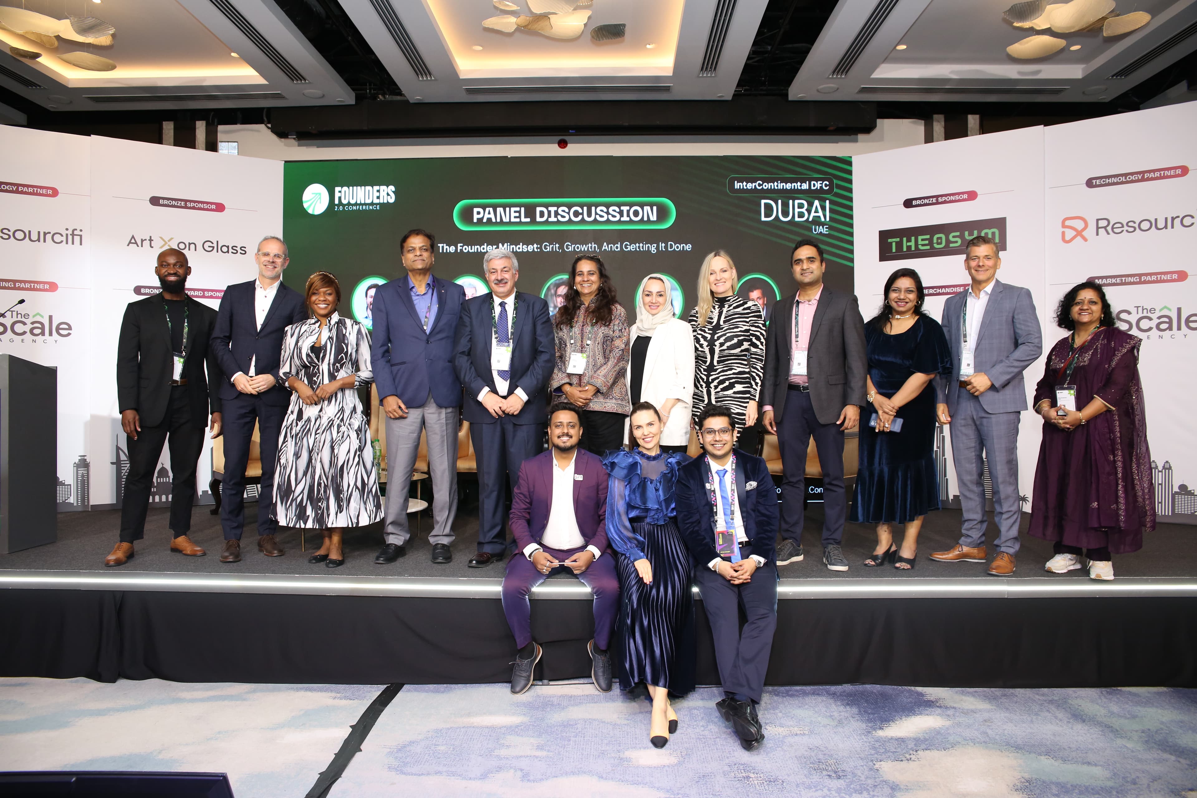 Alexander Grossmann at Founders 2.0 Conference — award moment